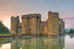 VanEck goes global in latest Wide Moat ETF